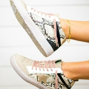 Shu Shop Paulina Mid Rise Sneakers Size 7